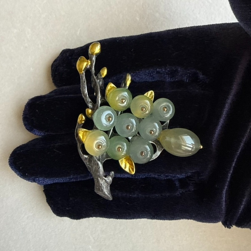 Green Bead Berry Branch Brooch Pendant Gray Gold Tone Botanical Jewelry Pin